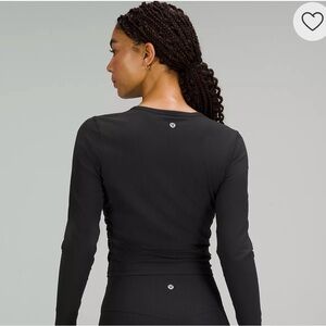 NWT Lululemon black ribbed long sleeve shirt